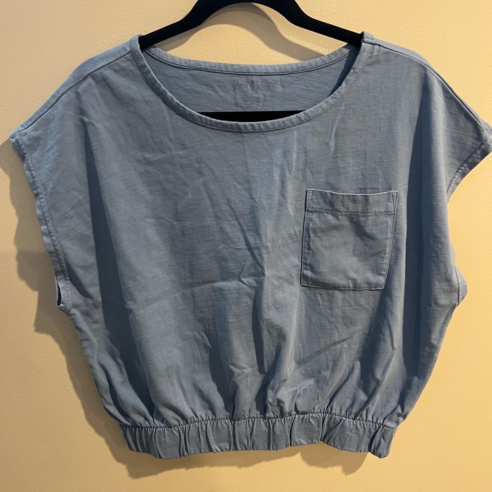 🛑 SALE 🌻 Stylish Blue Crop Top for Women